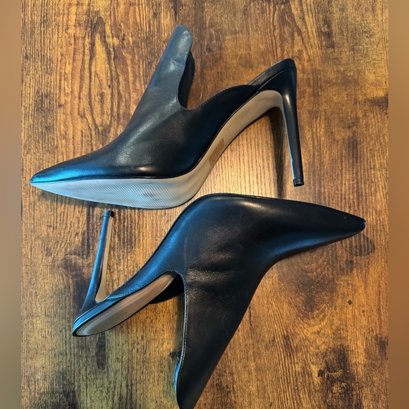 NWOT Black Aldo Slip On stiletto Heels size 11 - Picture 1 of 5